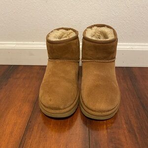 Tan Ugg Mini Boots